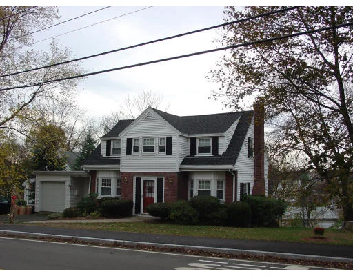 Unit for sale at 243 Liberty St, Braintree, MA 02184