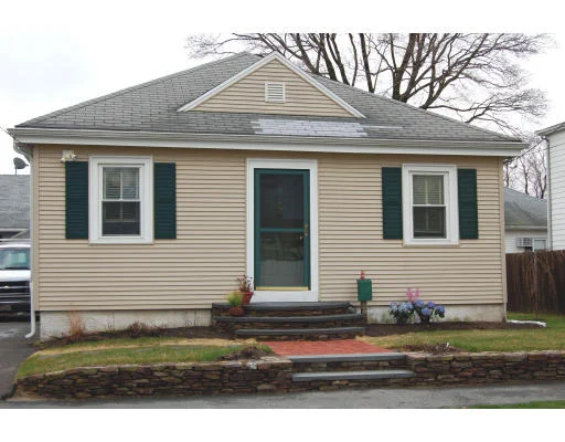 Unit for sale at 53 Darrow St, Quincy, MA 02169