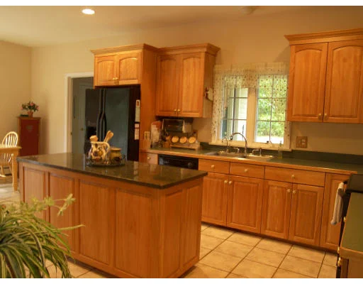 Unit for sale at 2 Birch Tree Drive, Georgetown, MA 01833