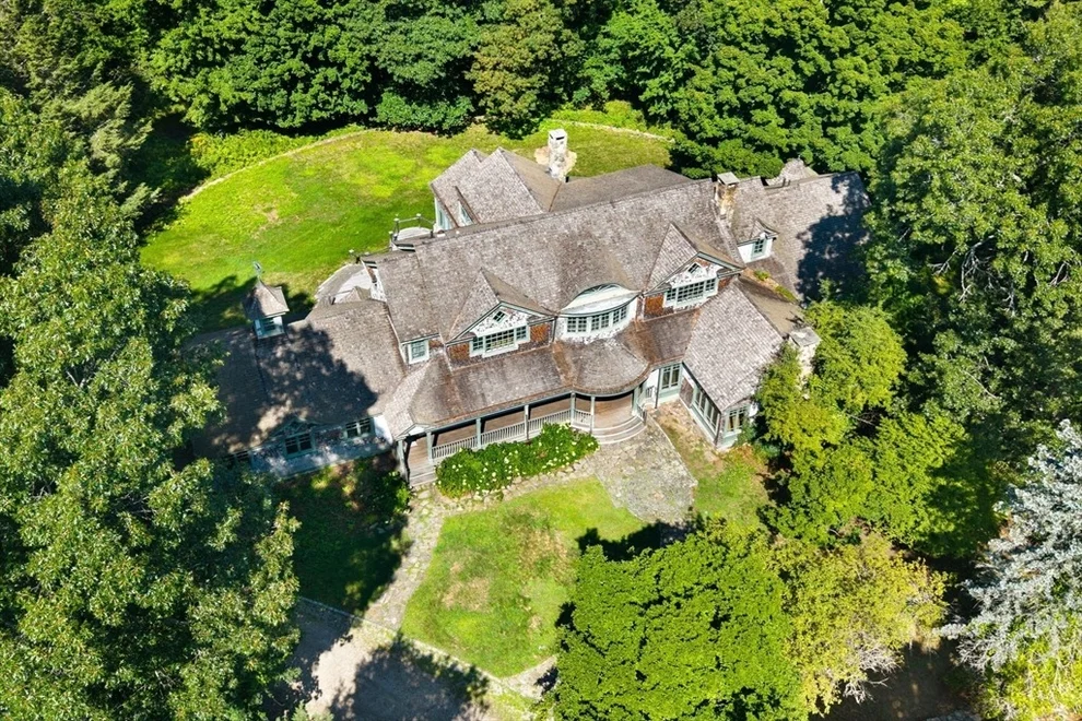 Unit for sale at 21 Jeffrey Road, Wayland, MA 01778