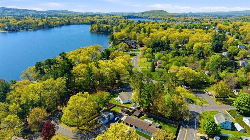 Unit for sale at 1 Brayton, Southwick, MA 01077