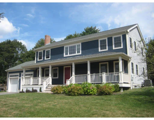 Unit for sale at 11 Old Meadow Ln, Canton, MA 02021