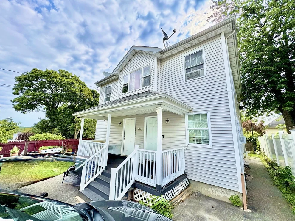 Unit for sale at 32 Grant Street, Lynn, MA 01902
