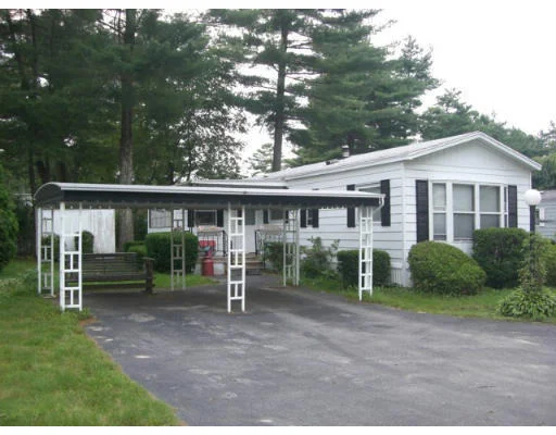 Unit for sale at 33 Lisa Circle, Merrimac, MA 01860