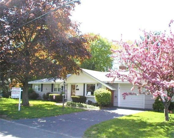 Unit for sale at 15 Wagner Rd, Stoneham, MA 02180