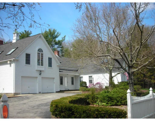 Unit for sale at 443 Center St, Pembroke, MA 02359