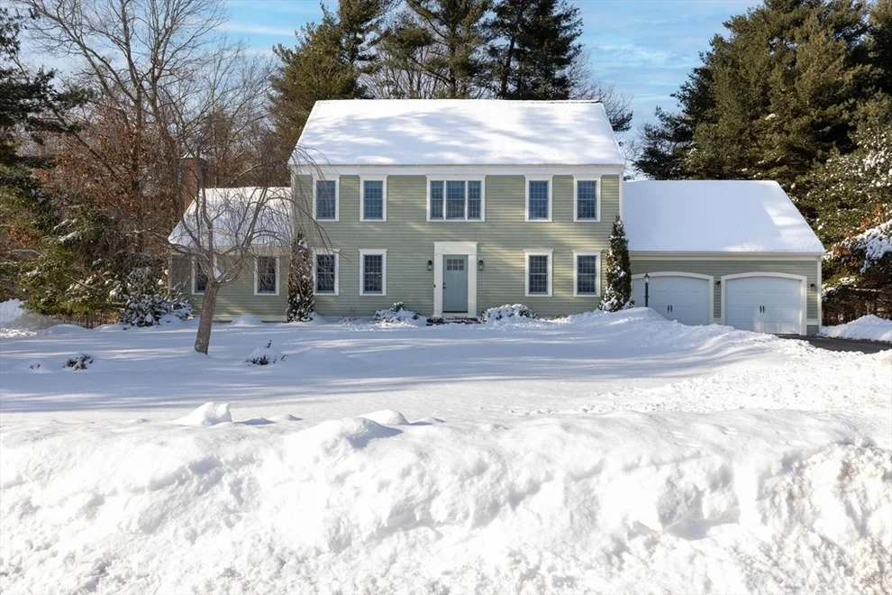 Unit for sale at 65 Harvest Ln, Bridgewater, MA 02324