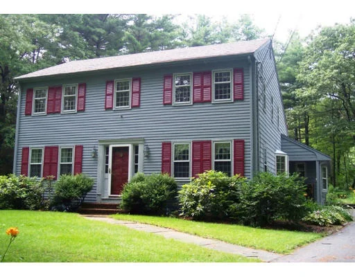 Unit for sale at 7 Volunteer Road, Hingham, MA 02043