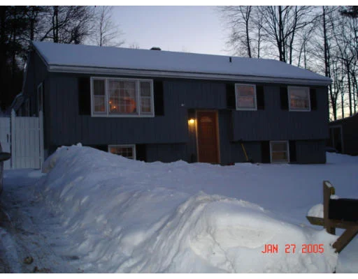 Unit for sale at 61 Norman St, Gardner, MA 01440