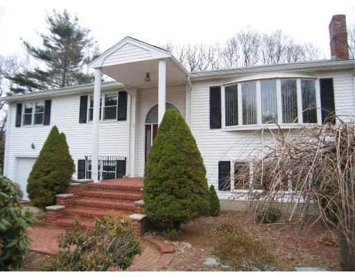 Unit for sale at 28 Maraglia Rd, Stoughton, MA 02072