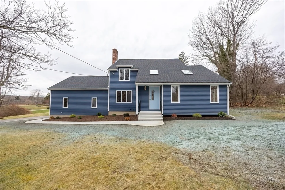 Unit for sale at 57 Milk St, Blackstone, MA 01504