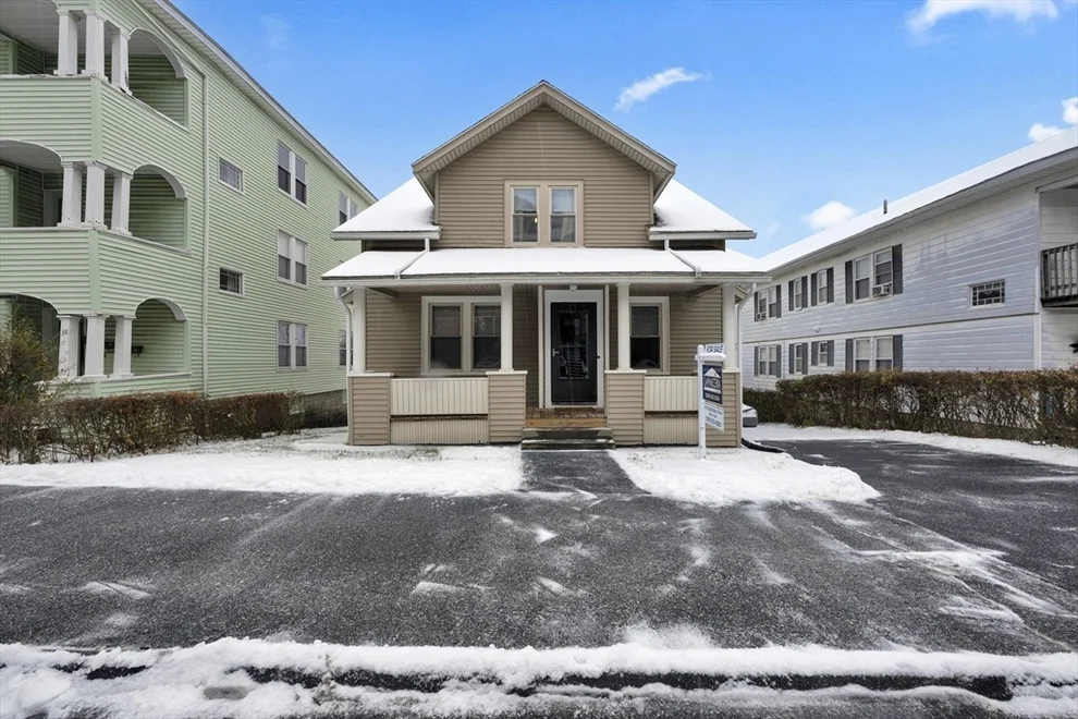 Unit for sale at 36 Dartmouth St, Worcester, MA 01604