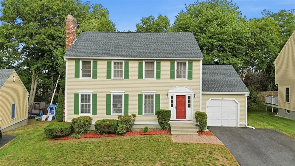 Unit for sale at 27 Stonegate Rd, Chelmsford, MA 01824