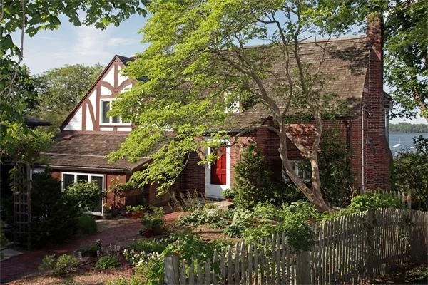 Unit for sale at 15 Talbot Road, Hingham, MA 02043