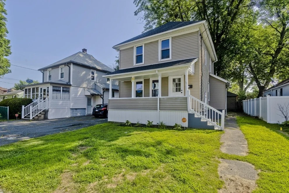 Unit for sale at 11 Nathaniel St, Springfield, MA 01109