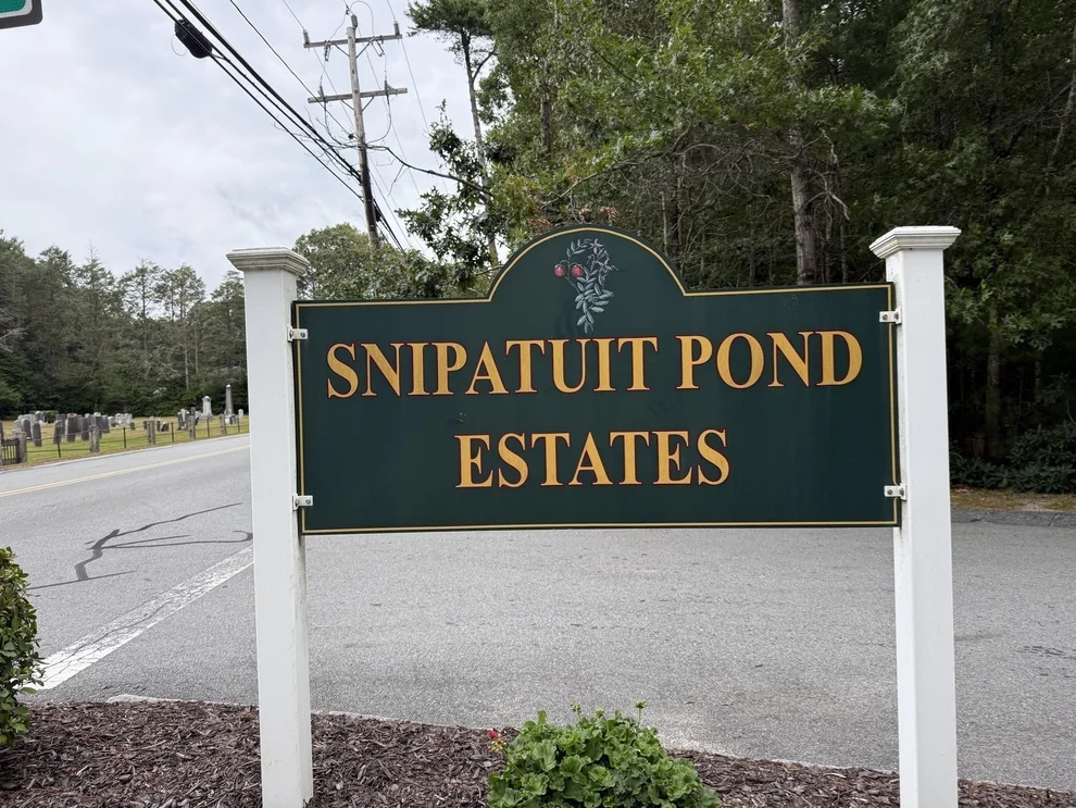 Unit for sale at 4 Allen Rd., Rochester, MA 02770