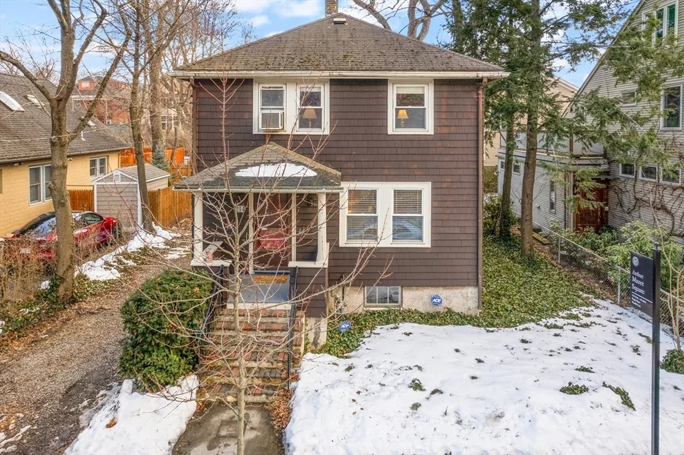 Unit for sale at 214 Garden St, Cambridge, MA 02138