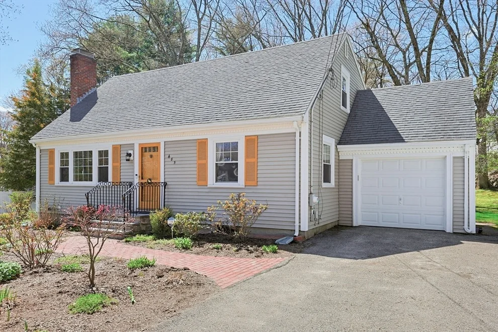 Unit for sale at 485 Central St., Holliston, MA 01746