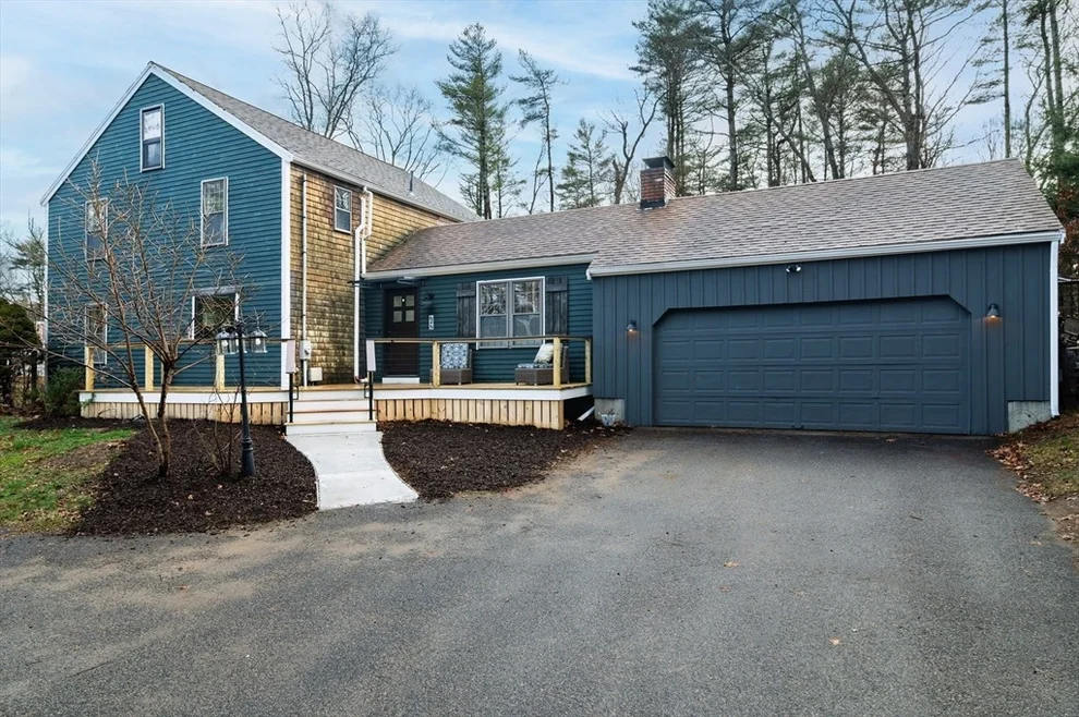 Unit for sale at 757 West St, Duxbury, MA 02332