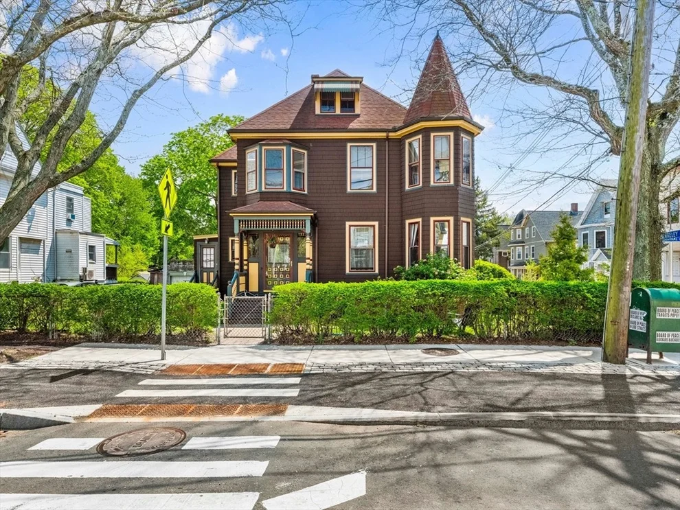 Unit for sale at 61 Central St, Somerville, MA 02143