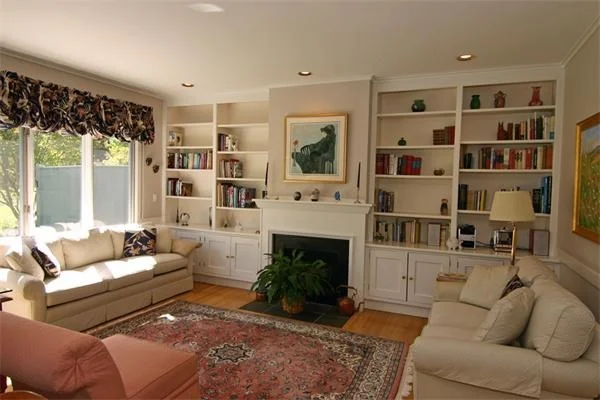 Unit for sale at 4 Greenfield Lane, Concord, MA 01742