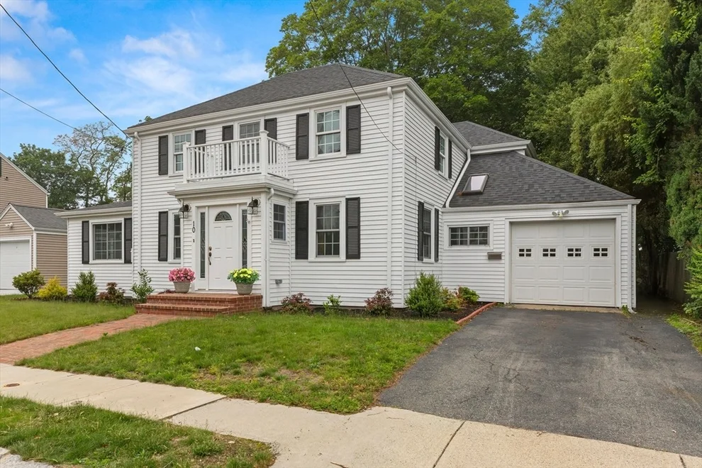Unit for sale at 10 Sunset Rd, Salem, MA 01970
