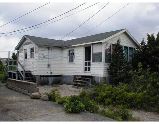 Unit for sale at 14 Hawthorne St, Scituate, MA 02047