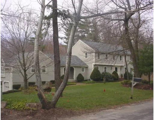 Unit for sale at 20 Blueberry Hill Road, Andover, MA 01810