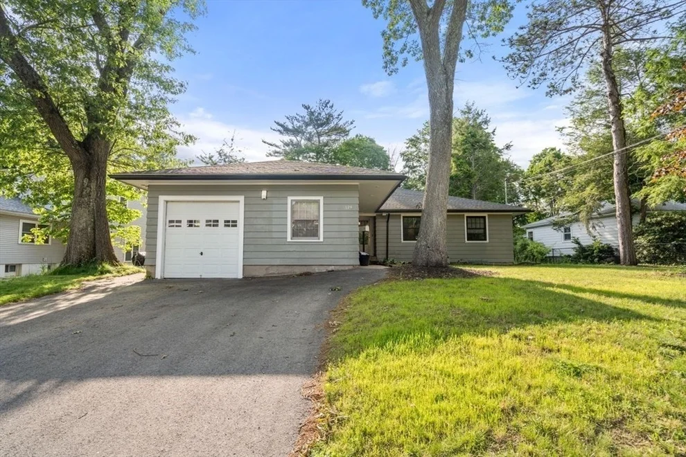 Unit for sale at 119 S Main St, Sharon, MA 02067