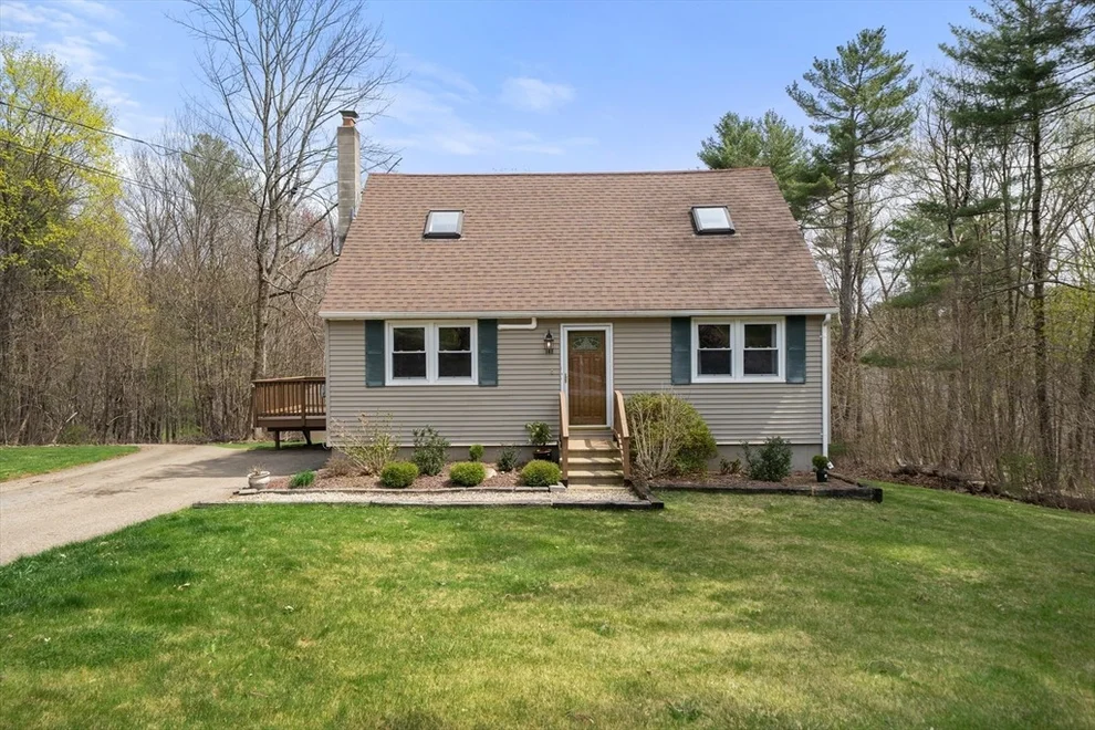 Unit for sale at 148 City Depot Rd, Charlton, MA 01507