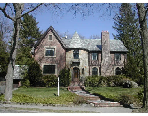 Unit for sale at 142 Hobart Road, Newton, MA 02467