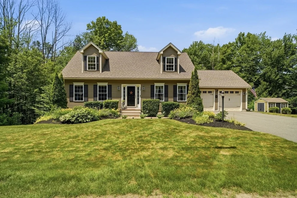 Unit for sale at 128 Bragg Hill Rd, Westminster, MA 01473
