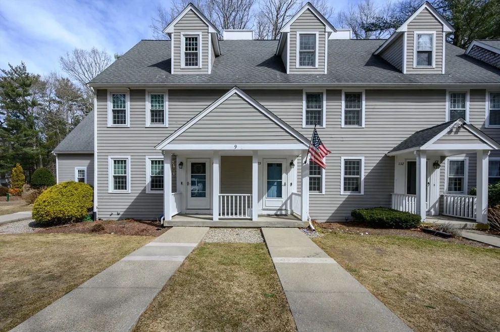 Unit for sale at 129 Twin Lakes Dr, Halifax, MA 02338