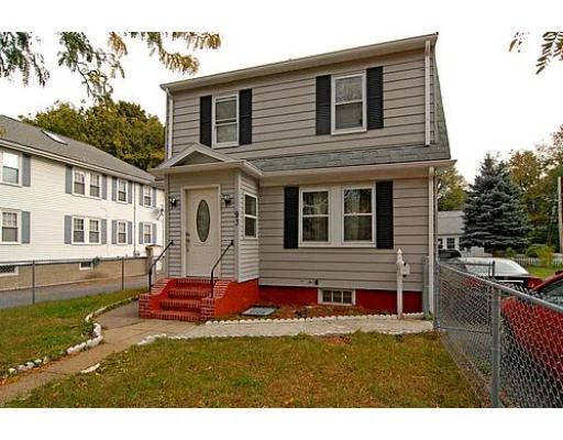 Unit for sale at 93 Quincy Shore Dr, Quincy, MA 02171