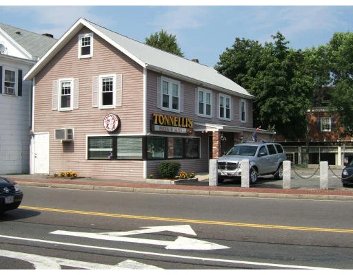 Unit for sale at 15 N Main St, Middleton, MA 01949