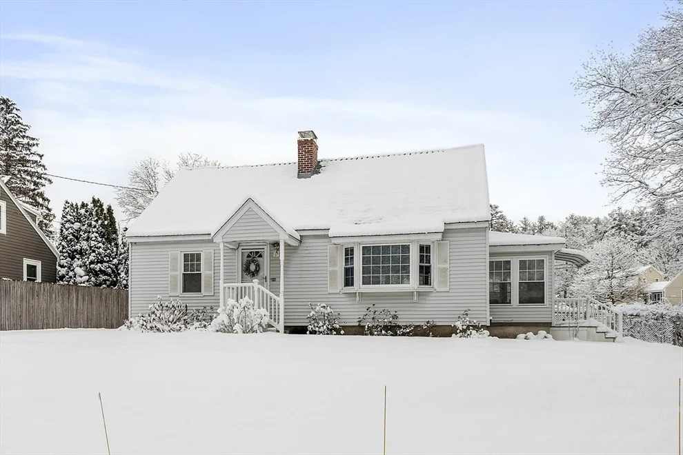 Unit for sale at 18 Frank St, Chelmsford, MA 01863