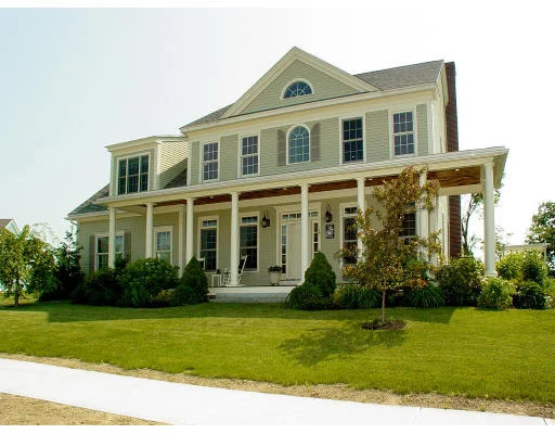 Unit for sale at 15 Woodsom Dr, Amesbury, MA 01913