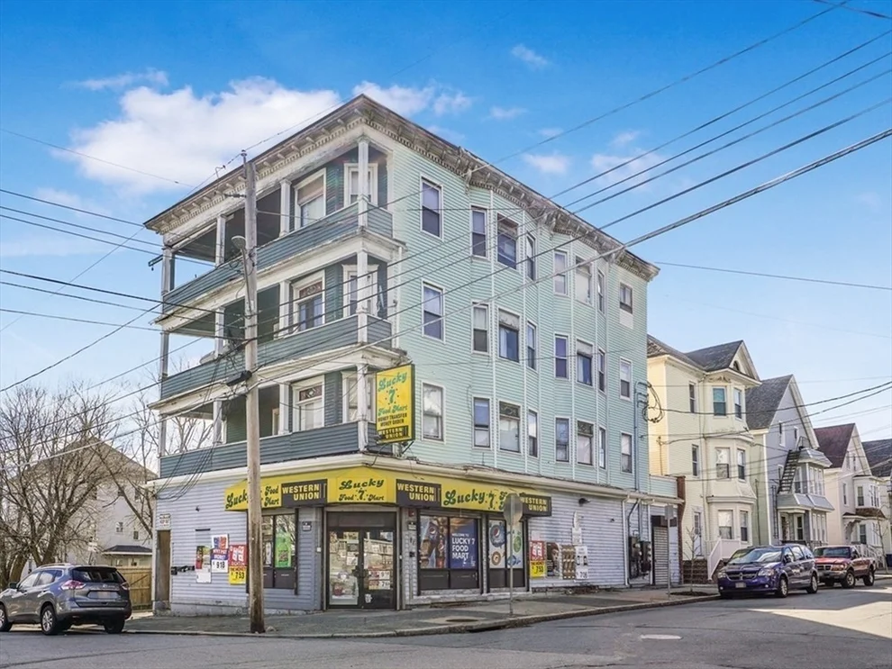 Unit for sale at 190 Weld St, New Bedford, MA 02740