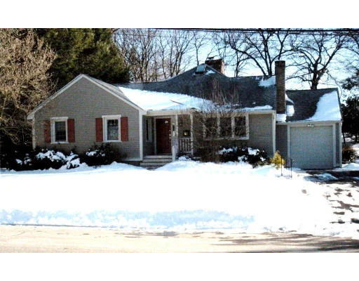 Unit for sale at 25 Mansfield Rd, Wellesley, MA 02481
