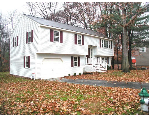 Unit for sale at 3 Blue Jay Way, Maynard, MA 01754