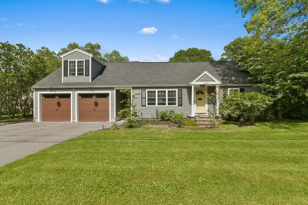 Unit for sale at 1026 Chandler Street, Tewksbury, MA 01876
