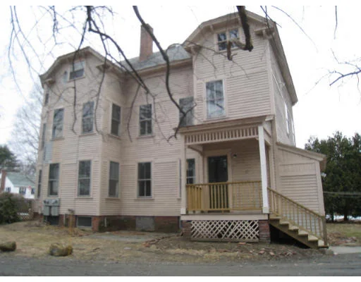 Unit for sale at 277 Greeley Street, Clinton, MA 01510