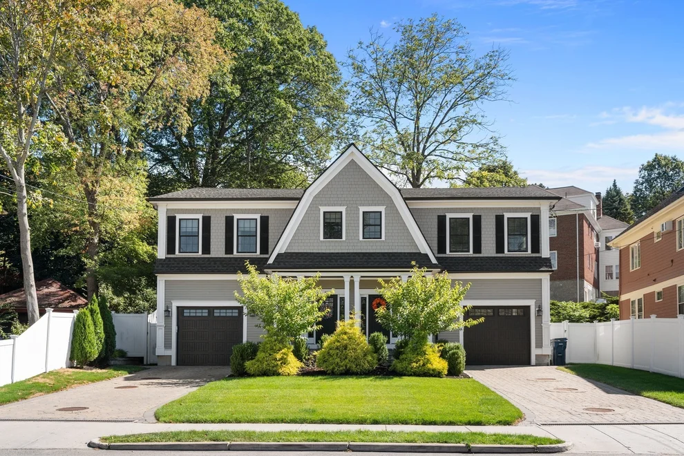 Unit for sale at 94 East Side Parkway, Newton, MA 02458