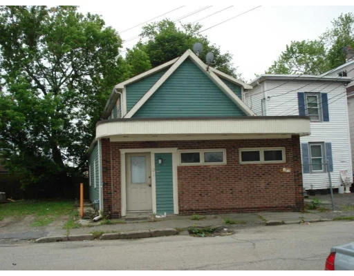 Unit for sale at 12 Linden St, Rockland, MA 02370