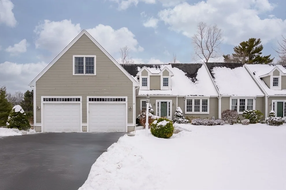 Unit for sale at 32 Doctors Hill Dr, Scituate, MA 02066