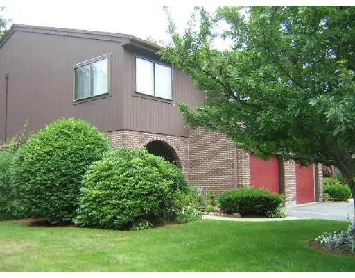 Unit for sale at 39 Country Club Road, Peabody, MA 01960