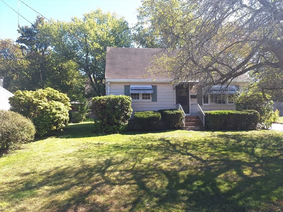 Unit for sale at 134 Warrenton Rd, Haverhill, MA 01832