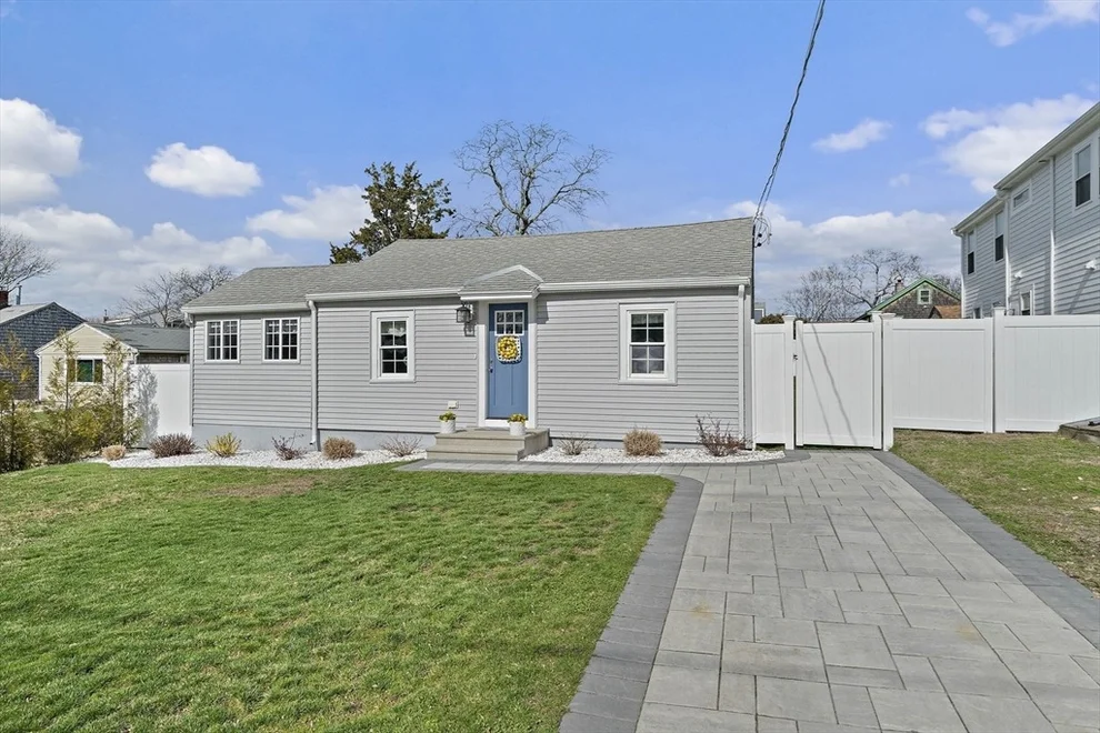 Unit for sale at 68 Leland Rd, Marshfield, MA 02050