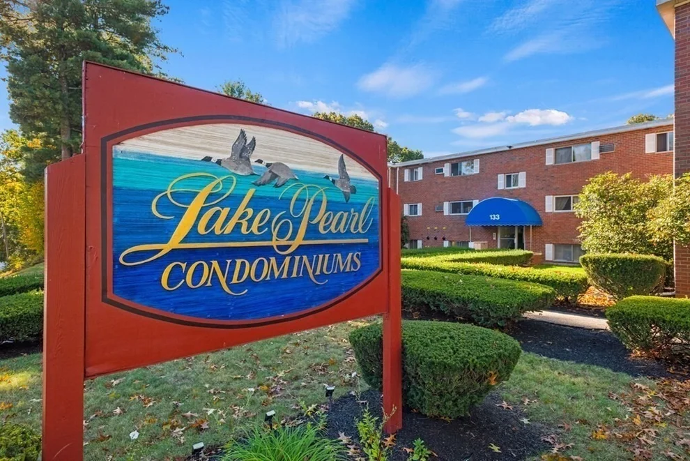 Unit for sale at 131 Creek Street, Wrentham, MA 02093