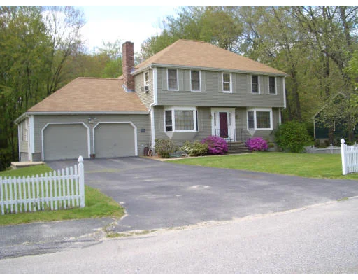 Unit for sale at 33 Violette Circle, Northbridge, MA 01534